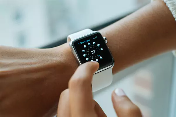 The Impact of Wearables on Existing Smartphone Applications